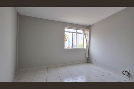 Apartamento à venda com 46m², 1 quarto e sem vaga Apartamento à venda com 46m², 1 quarto e sem vagaSala