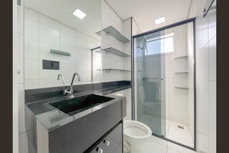 Apartamento à venda com 64m², 2 quartos e 1 vagaBanheiro 2