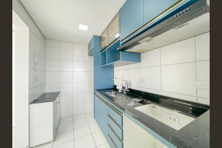 Apartamento à venda com 64m², 2 quartos e 1 vagaCozinha e Área de Serviço