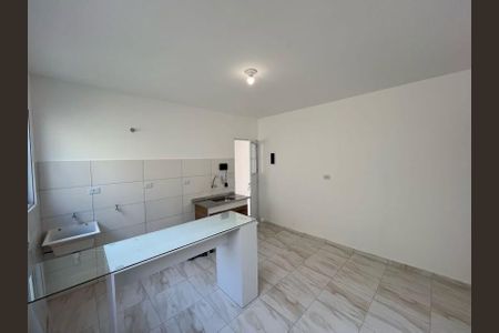 Casa para alugar com 32m², 1 quarto e sem vaga Casa para alugar com 32m², 1 quarto e sem vagaCozinha e Área de Serviço