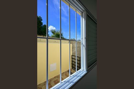 Vista do Quarto de casa para alugar com 1 quarto, 32m² em Vila Pirajussara, São Paulo