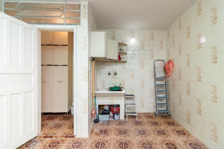 Casa à venda com 83m², 2 quartos e 1 vaga Casa à venda com 83m², 2 quartos e 1 vagaÁrea de Serviço