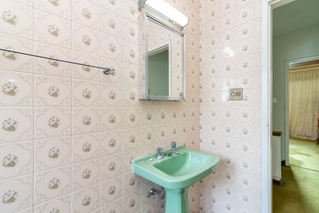 Casa à venda com 83m², 2 quartos e 1 vaga Casa à venda com 83m², 2 quartos e 1 vagaBanheiro 1