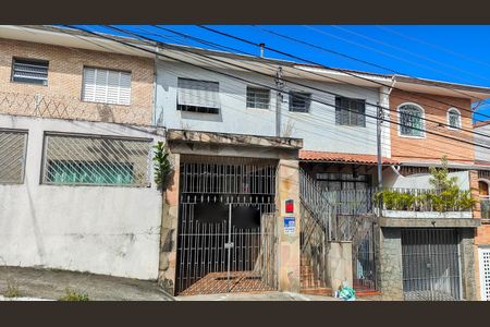 Casa à venda com 83m², 2 quartos e 1 vaga Casa à venda com 83m², 2 quartos e 1 vagaFachada