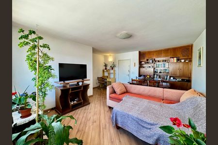Apartamento à venda com 96m², 3 quartos e 1 vaga Apartamento à venda com 96m², 3 quartos e 1 vagaSala