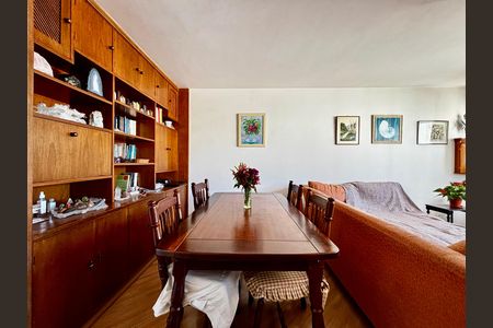 Apartamento à venda com 96m², 3 quartos e 1 vaga Apartamento à venda com 96m², 3 quartos e 1 vagaSala