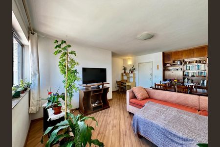 Apartamento à venda com 96m², 3 quartos e 1 vaga Apartamento à venda com 96m², 3 quartos e 1 vagaSala