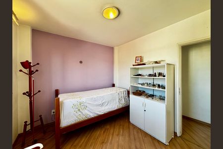 Apartamento à venda com 96m², 3 quartos e 1 vaga Apartamento à venda com 96m², 3 quartos e 1 vagaQuarto 2