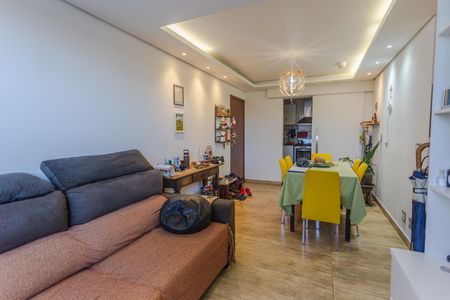 Sala de apartamento à venda com 3 quartos, 75m² em Santa Ines, Belo Horizonte