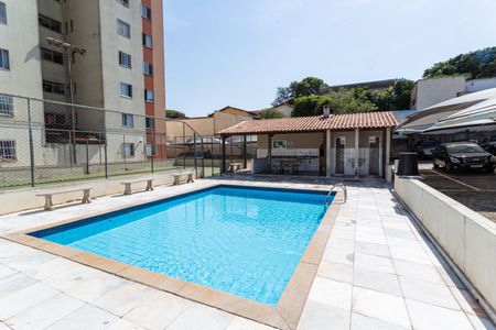 Apartamento à venda com 75m², 3 quartos e 1 vagaÁrea Comum - Piscina
