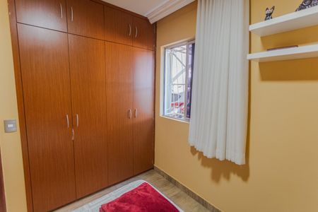 Apartamento à venda com 75m², 3 quartos e 1 vagaQuarto 2