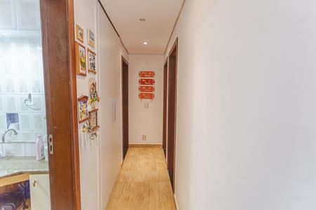 Apartamento à venda com 75m², 3 quartos e 1 vagaCorredor