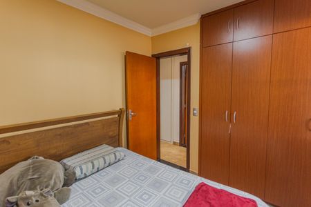 Apartamento à venda com 75m², 3 quartos e 1 vagaQuarto 2