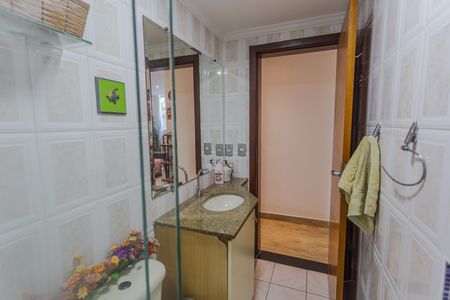 Apartamento à venda com 75m², 3 quartos e 1 vagaBanheiro Social