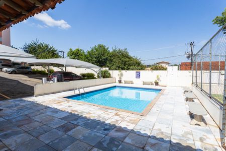 Apartamento à venda com 75m², 3 quartos e 1 vagaÁrea Comum - Piscina