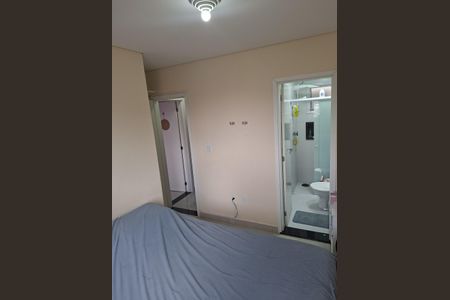 Quarto de apartamento para alugar com 2 quartos, 81m² em Cidade São Jorge, Santo André
