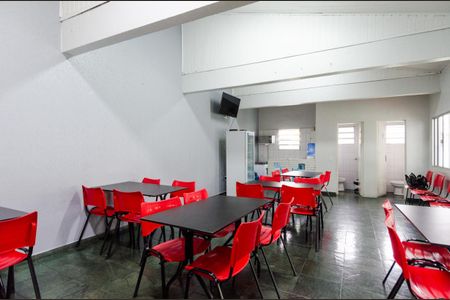 Casa de condomínio à venda com 90m², 2 quartos e 2 vagas Casa de condomínio à venda com 90m², 2 quartos e 2 vagasÁrea comum - Salão de festas