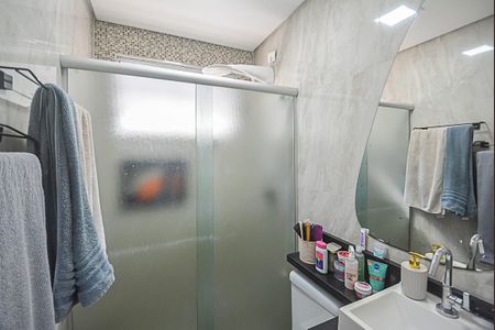 Casa de condomínio à venda com 90m², 2 quartos e 2 vagas Casa de condomínio à venda com 90m², 2 quartos e 2 vagasBanheiro