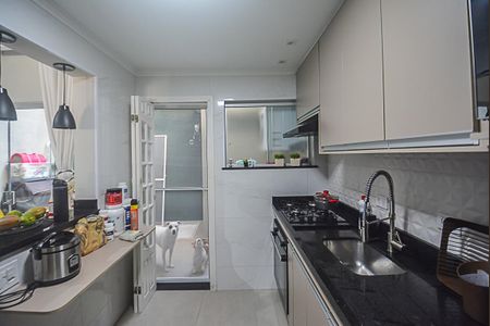 Casa de condomínio à venda com 90m², 2 quartos e 2 vagas Casa de condomínio à venda com 90m², 2 quartos e 2 vagasCozinha