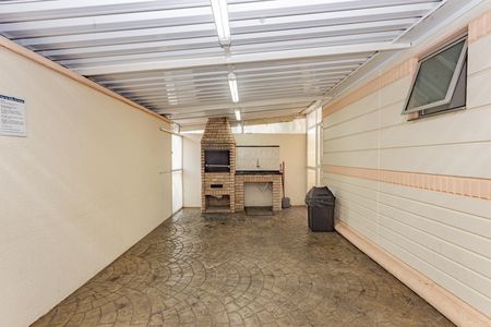 Apartamento à venda com 63m², 2 quartos e 1 vaga Apartamento à venda com 63m², 2 quartos e 1 vagaÁrea comum - Churrasqueira
