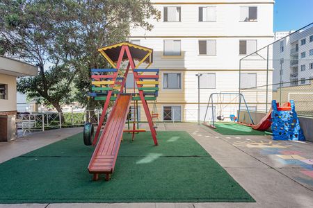 Apartamento à venda com 63m², 2 quartos e 1 vaga Apartamento à venda com 63m², 2 quartos e 1 vagaÁrea comum - Playground