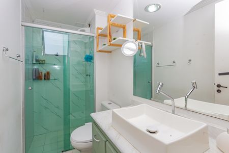 Apartamento à venda com 63m², 2 quartos e 1 vaga Apartamento à venda com 63m², 2 quartos e 1 vagaBanheiro