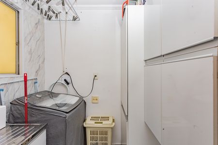 Apartamento à venda com 63m², 2 quartos e 1 vaga Apartamento à venda com 63m², 2 quartos e 1 vagaÁrea de ServiçoÁrea de Serviço