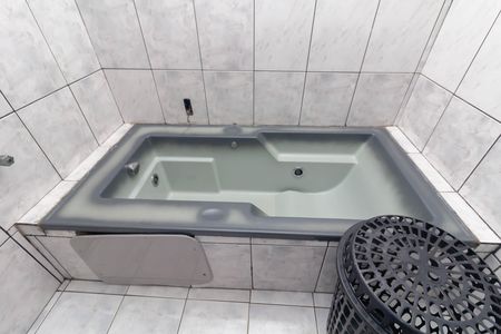 Casa para alugar com 246m², 6 quartos e 2 vagas Casa para alugar com 246m², 6 quartos e 2 vagasBanheiro 4