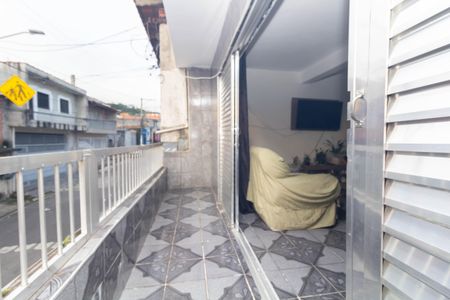Sacada de casa para alugar com 6 quartos, 246m² em Conjunto Habitacional Castro Alves, São Paulo