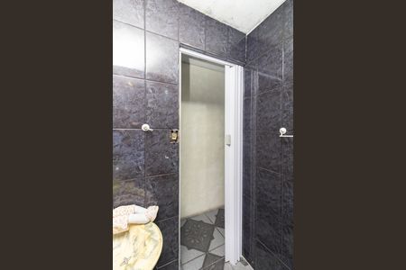 Casa para alugar com 246m², 6 quartos e 2 vagas Casa para alugar com 246m², 6 quartos e 2 vagasLavabo