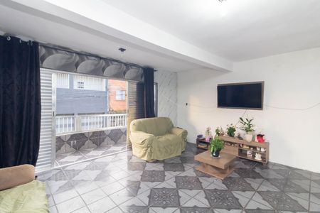 Sala de casa para alugar com 6 quartos, 246m² em Conjunto Habitacional Castro Alves, São Paulo
