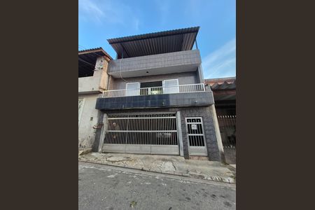 Casa para alugar com 246m², 6 quartos e 2 vagas Casa para alugar com 246m², 6 quartos e 2 vagasFachada