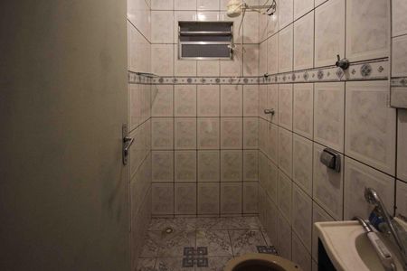 Casa à venda com 70m², 7 quartos e 2 vagasBanheiro social
