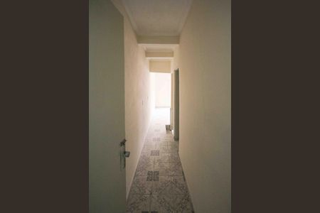 Casa à venda com 70m², 7 quartos e 2 vagasCorredor