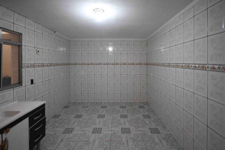 Cozinha de casa à venda com 7 quartos, 70m² em Jardim Brasilia, São Paulo