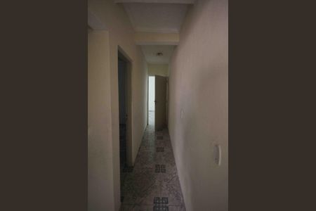 Casa à venda com 70m², 7 quartos e 2 vagasCorredor
