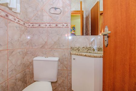 Casa à venda com 192m², 3 quartos e 2 vagasLavabo