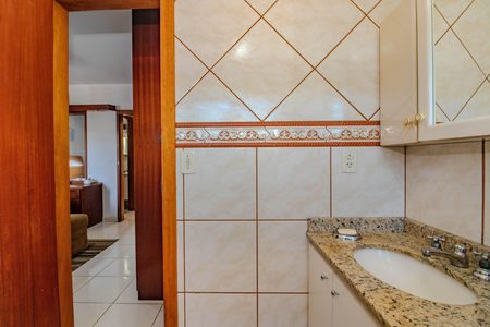 Casa à venda com 192m², 3 quartos e 2 vagasBanheiro da Suíte
