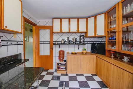 Casa à venda com 192m², 3 quartos e 2 vagasCozinha