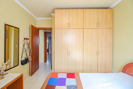 Casa à venda com 192m², 3 quartos e 2 vagasQuarto 2