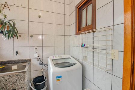 Casa à venda com 192m², 3 quartos e 2 vagasÁrea de Serviço