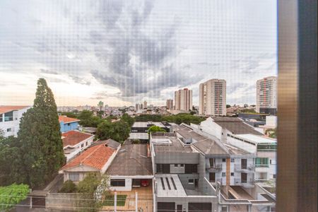 Apartamento à venda com 145m², 3 quartos e 3 vagas Apartamento à venda com 145m², 3 quartos e 3 vagasVista do Quarto 2
