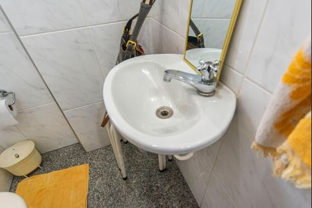 Apartamento à venda com 145m², 3 quartos e 3 vagas Apartamento à venda com 145m², 3 quartos e 3 vagasBanheiro de serviço