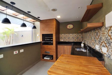 Apartamento à venda com 145m², 3 quartos e 3 vagasÁrea comum - Churrasqueira