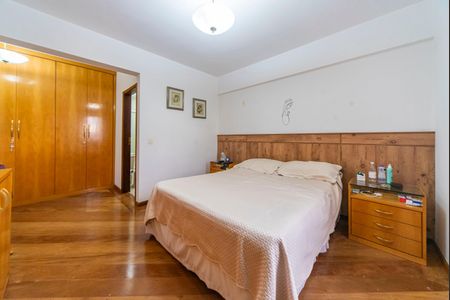Apartamento à venda com 145m², 3 quartos e 3 vagas Apartamento à venda com 145m², 3 quartos e 3 vagasQuarto 3