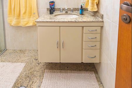 Apartamento à venda com 145m², 3 quartos e 3 vagas Apartamento à venda com 145m², 3 quartos e 3 vagasBanheiro do Quarto 3