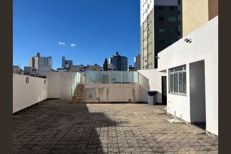 Apartamento para alugar com 71m², 3 quartos e 2 vagasÁrea Externa