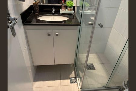Apartamento para alugar com 71m², 3 quartos e 2 vagasBanheiro