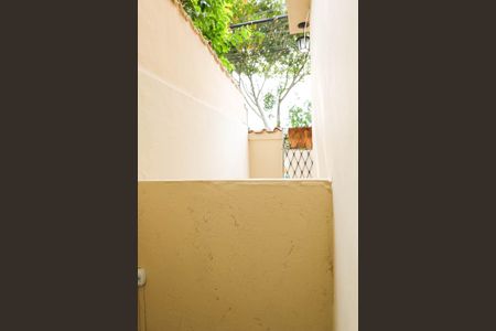 Casa para alugar com 40m², 1 quarto e sem vagaÁrea de Serviço