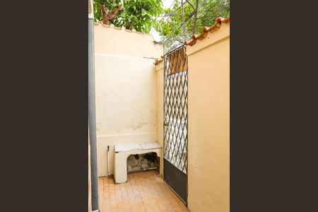 Casa para alugar com 40m², 1 quarto e sem vagaFrente
